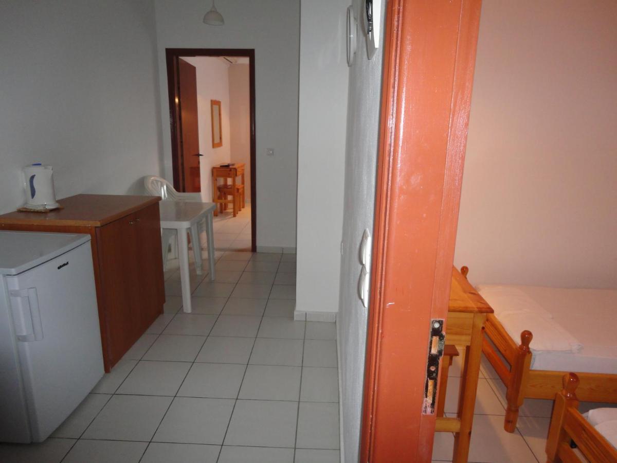 Virginia Apartments Vitalades Luaran gambar