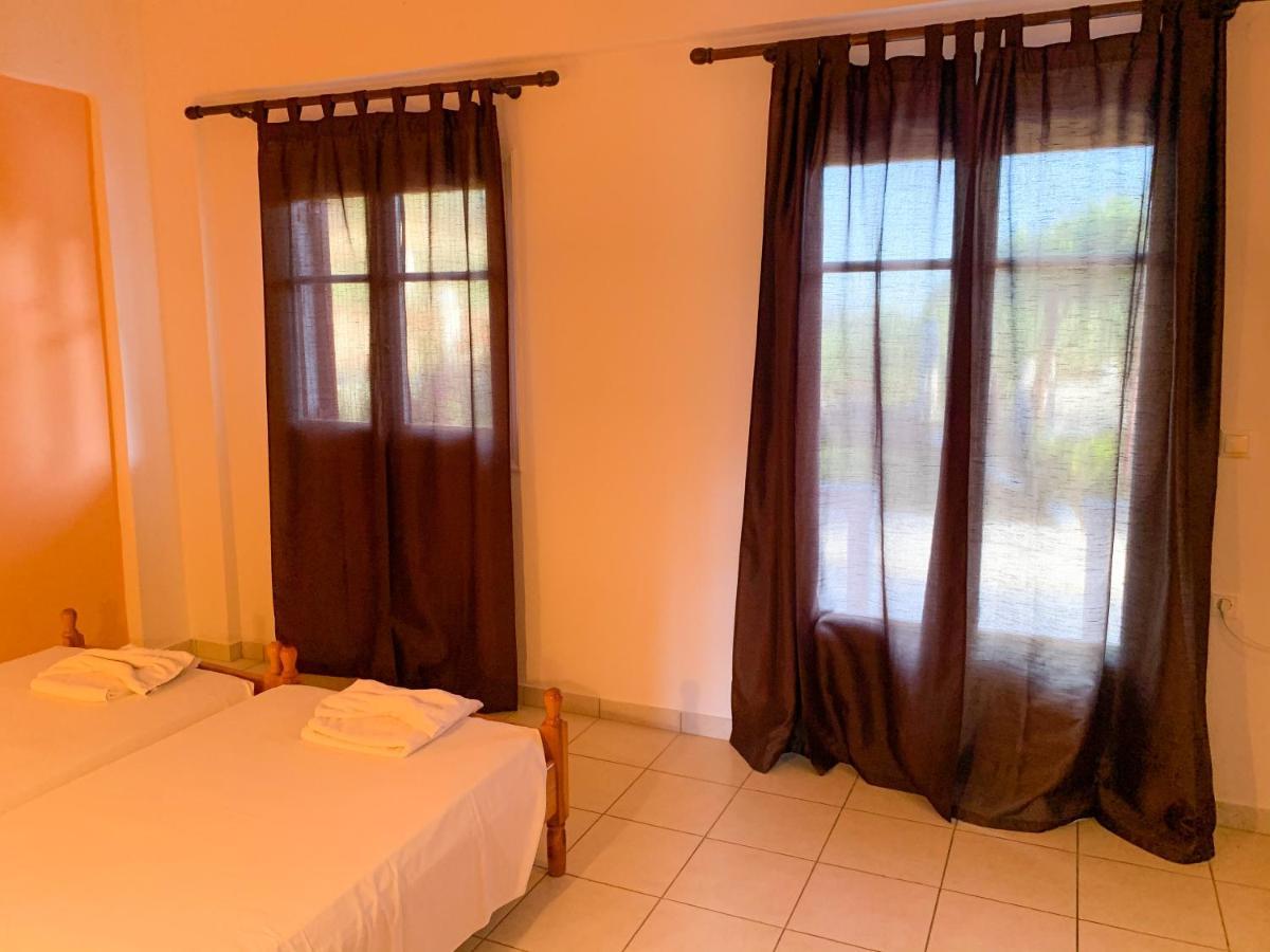 Virginia Apartments Vitalades Luaran gambar